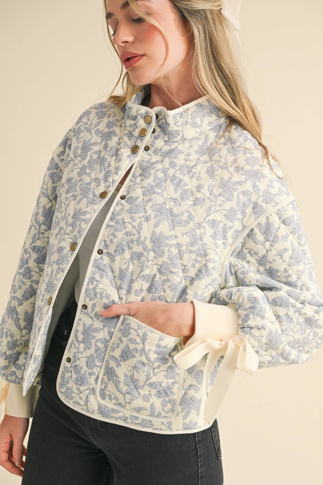 Adorable Floral Quilted Jacket - Image 7