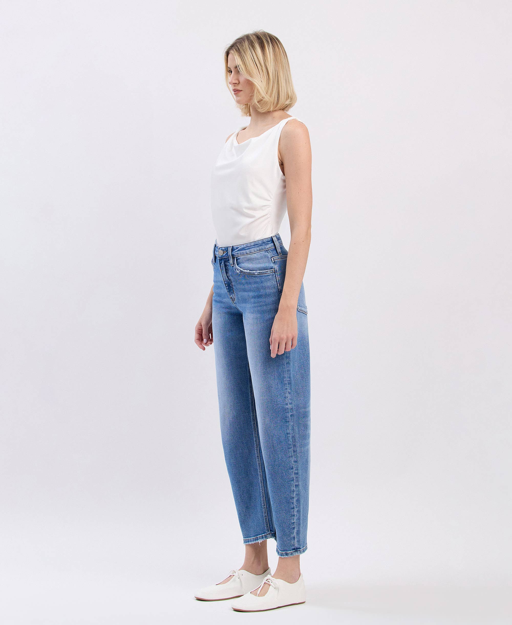 Cora Barrel Jeans - Image 6