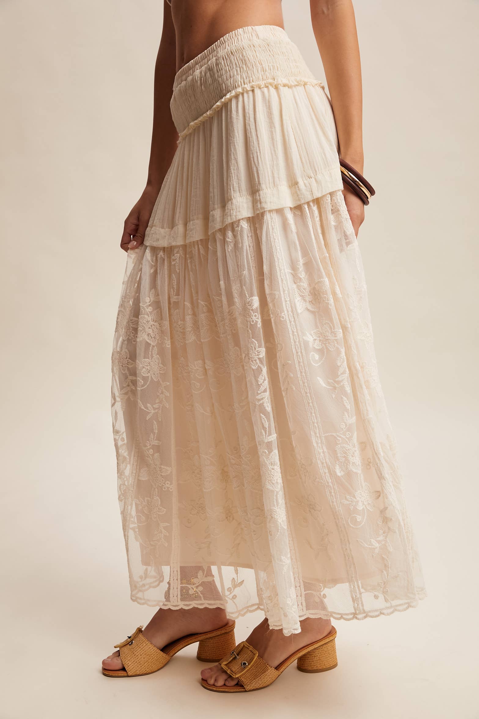 Vintage Floral Embroidered Maxi Skirt - Image 10
