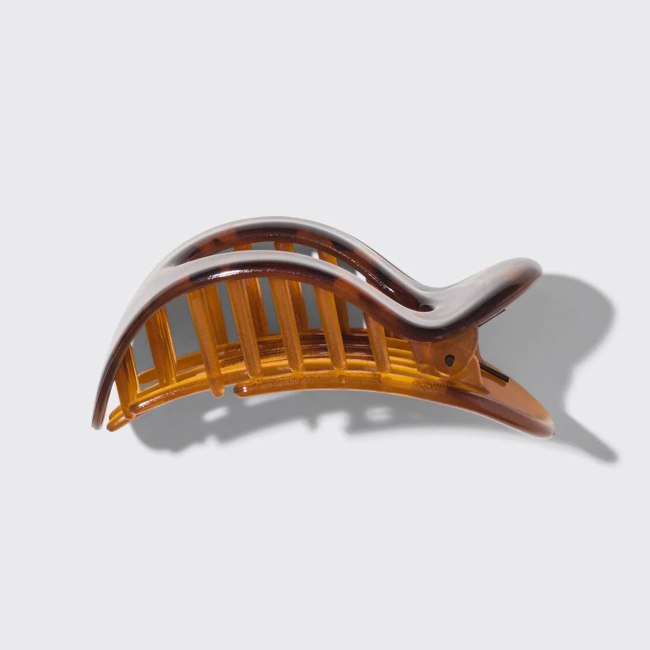Recycled Plastic Large Flat Cloud Clip - Tort - Image 3