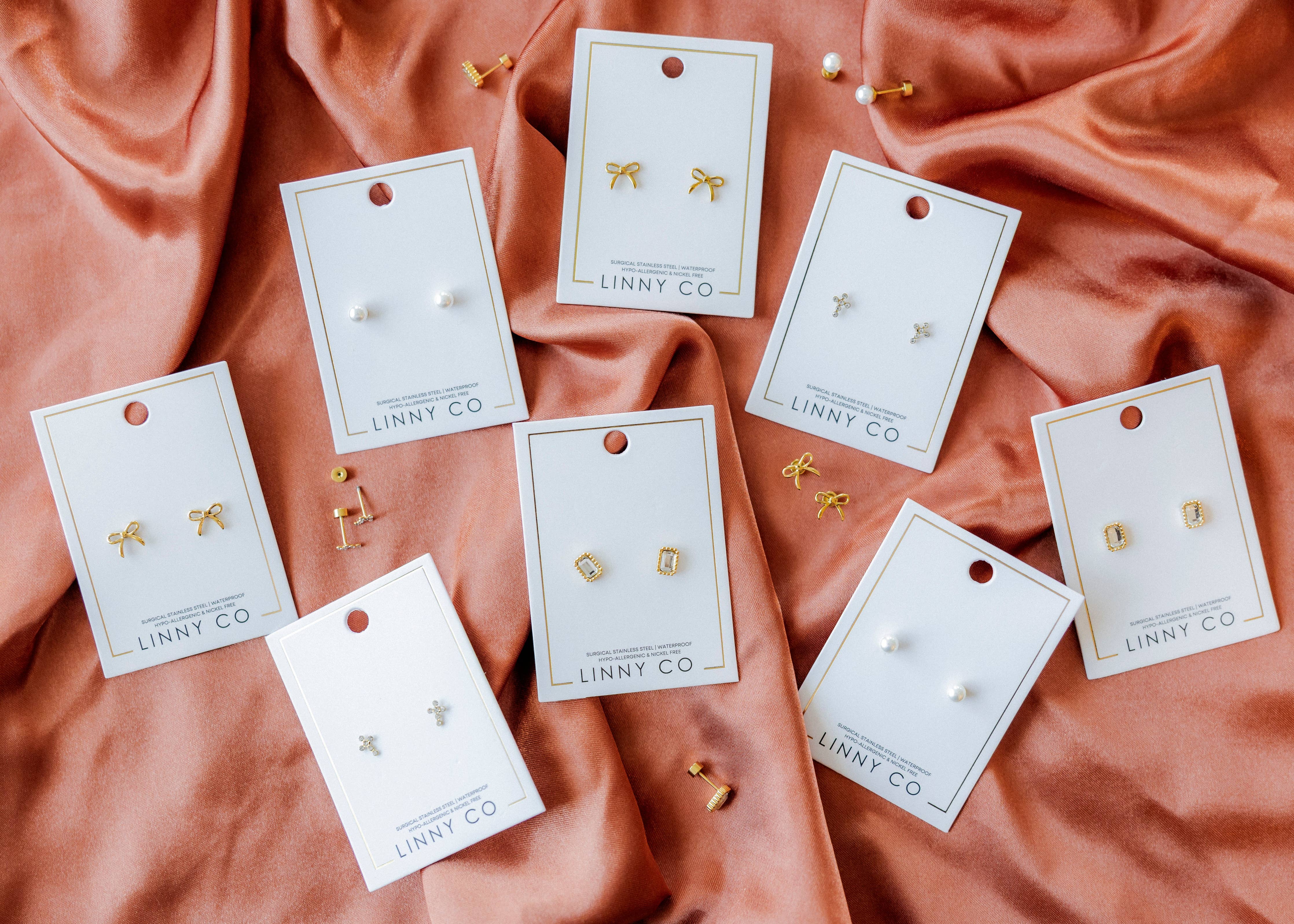 Screwback Stud Earrings - Sadie - Gold - Image 16